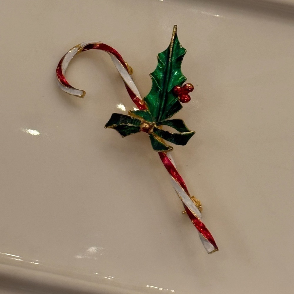 St. Labre marked candy cane brooch. Vintage. - Picture 3 of 6